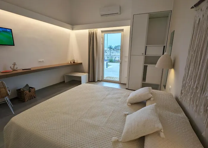 Rora 1962 - Boho Chic 4*