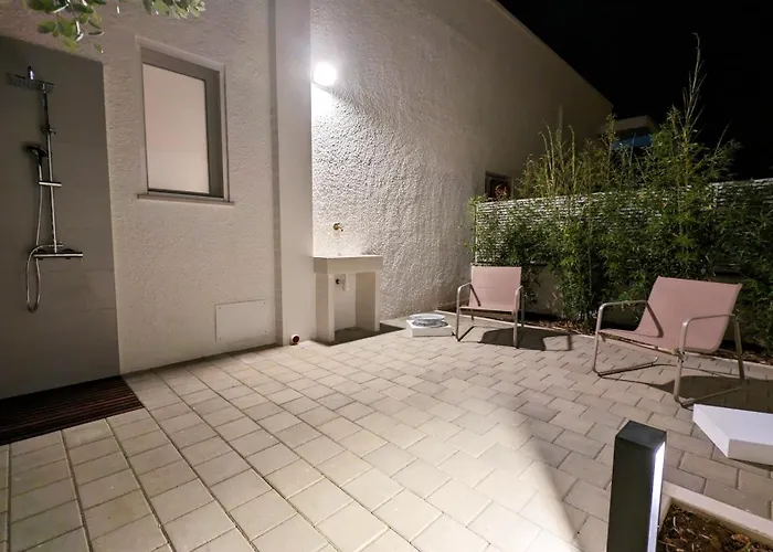 לינה וארוחת בוקר Rora 1962 - Boho Chic 4*