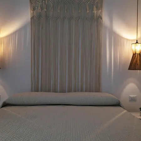 Rora 1962 - Boho Chic Bed & Breakfast Torre Lapillo