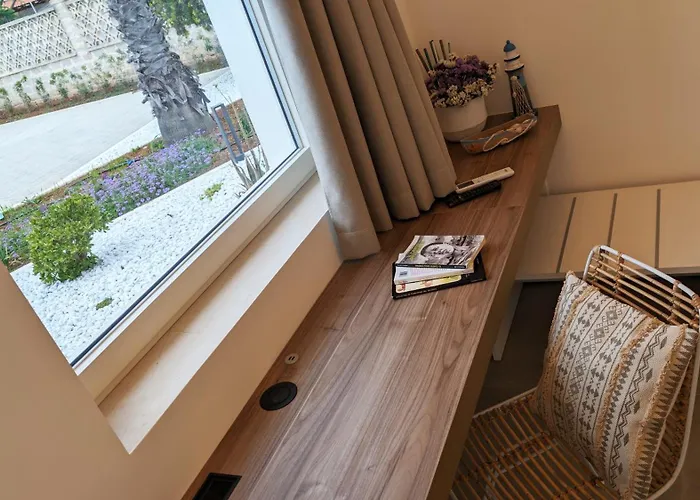 Rora 1962 - Boho Chic Torre Lapillo