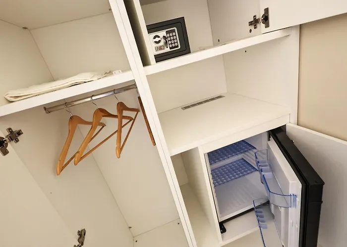 Rora 1962 - Boho Chic 4*