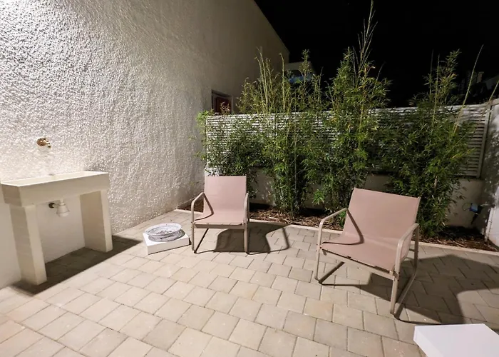 Rora 1962 - Boho Chic Bed & Breakfast