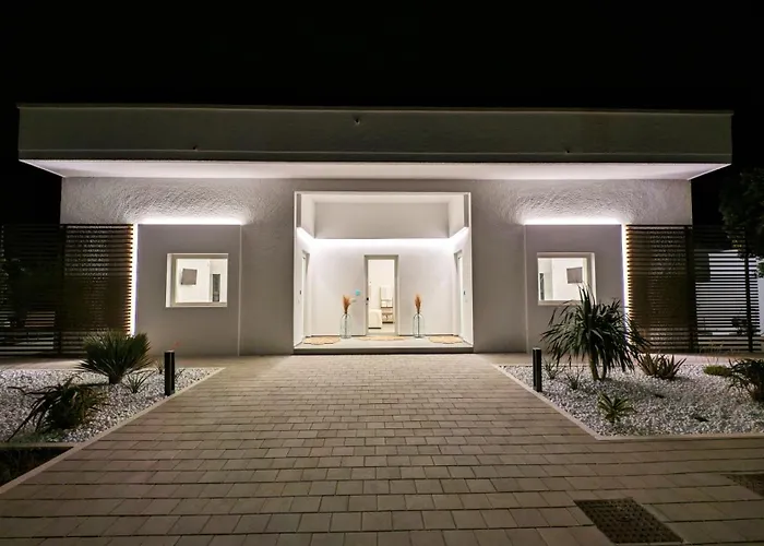 Rora 1962 - Boho Chic Bed & Breakfast Torre Lapillo